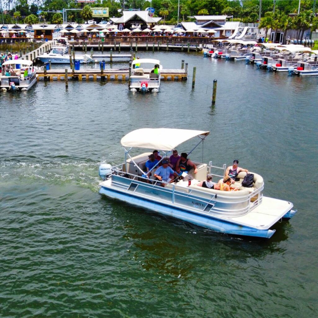 Boat rental near our Panama City Beach condo rentals heading out for fun